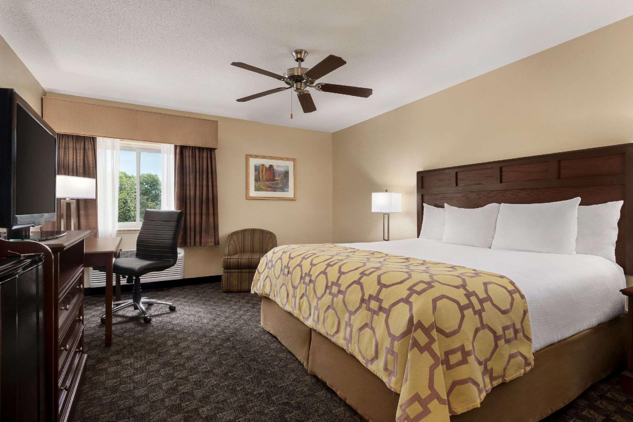 Hotel Baymont By Wyndham Mt. Pleasant Mount Pleasant Exteriér fotografie